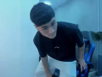 Chaturbate Sex Cam of kendra_and_liam