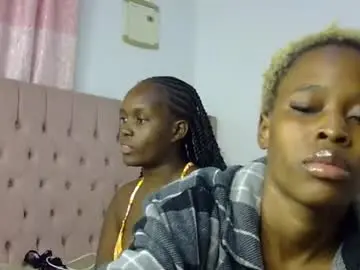 Chaturbate Sex Cam of lola_seventy