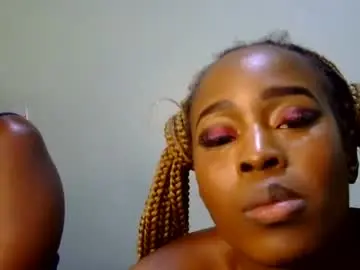 Chaturbate Free Live Porn of lola_seventy