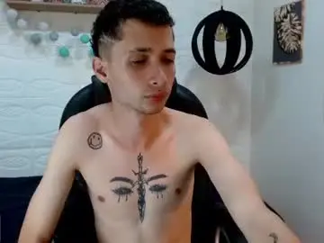Chaturbate Live Sex of lucasssmith11