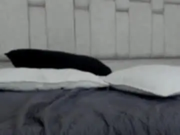 Chaturbate Live Sex Cam of snakemuse