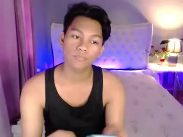 Chaturbate Live Porn of yourdreamboyxx