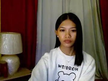 Chaturbate Watch Live Sex Cams of kisess_pop143