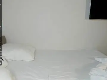 Chaturbate Sex Chat of mikaelataron