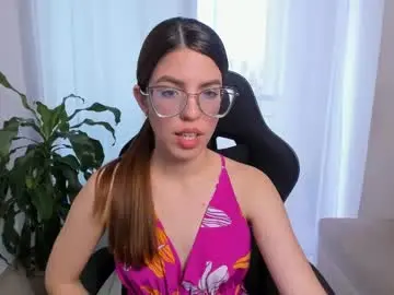 Chaturbate Live Sex Cam of nat_bakerss