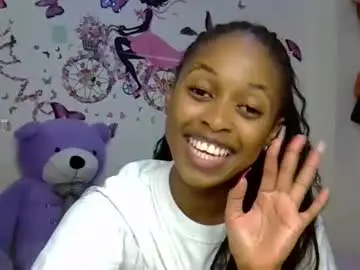 Chaturbate Live Sex Cam of petitecaramell