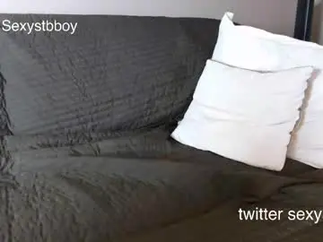 Chaturbate Live Porn of sexystbboy