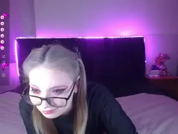 Chaturbate Free Porn Cam of shysweetrish