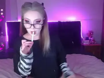 Chaturbate Sex Cam of shysweetrish