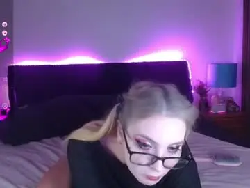 Chaturbate Sex Chat of shysweetrish