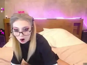 Chaturbate Watch Live Sex Cams of shysweetrish
