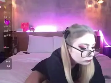 Chaturbate Free Live Porn of shysweetrish