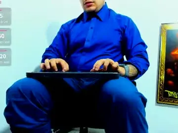 Chaturbate Live Sex Cam of alpha_paganni