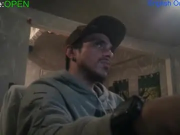 Chaturbate Live Sex of atmorin01