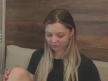 Chaturbate Live Porn of emilielong