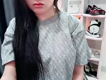 Chaturbate Live Sex Cam of hellokitty_sexy