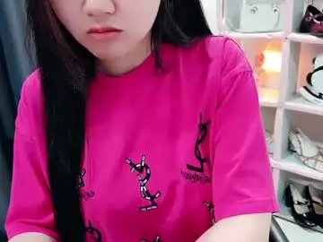 Chaturbate Live Sex Cam of hellokitty_sexy
