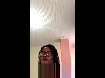 Chaturbate Adult Webcam of horny_brii