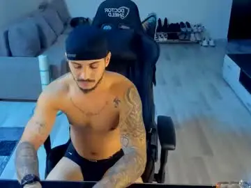 Chaturbate Live Sex of jonnyporn1