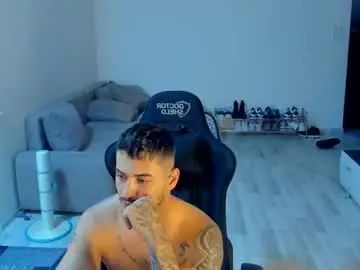 Chaturbate Live Porn of jonnyporn1