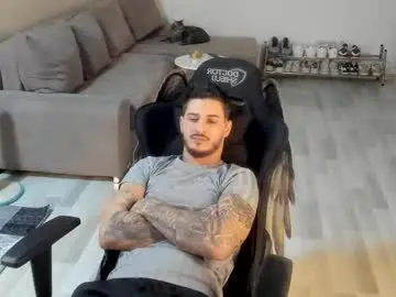 Chaturbate Nude Webcam of jonnyporn1