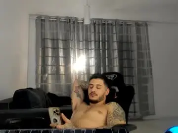 Chaturbate Best live sex cam show of jonnyporn1