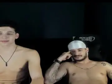 Chaturbate Live Sex Cam of jonnyporn1