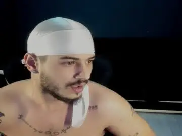 Chaturbate Sex Cam of jonnyporn1