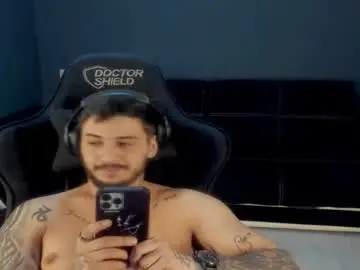 Chaturbate Watch Live Sex Cams of jonnyporn1