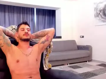 Chaturbate Sex Chat of jonnyporn1