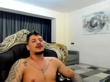 Chaturbate Sex Cam of jonnyporn1