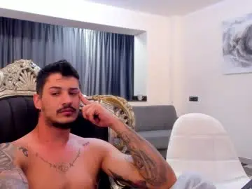 Chaturbate Sex Cam of jonnyporn1