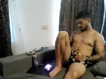 Chaturbate Live Sex Cam of jonnyporn1
