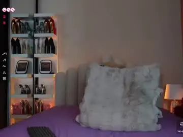 Chaturbate Live Sex Cam of angela_myst