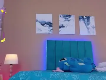 Chaturbate Sex Cam of ahvi_ebony