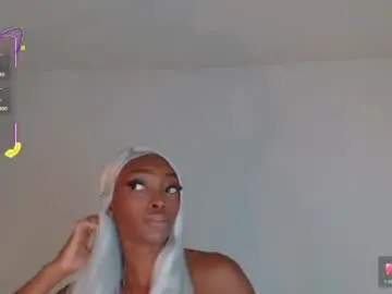 Chaturbate Best live sex cam show of ahvi_ebony