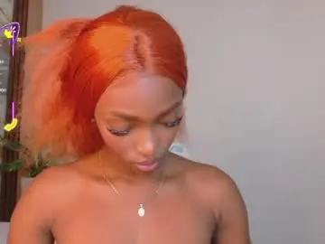 Chaturbate Sex Chat of ahvi_ebony