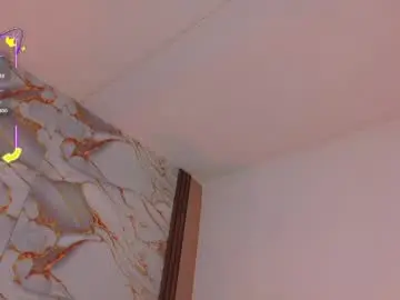 Chaturbate Nude Webcam of ahvi_ebony