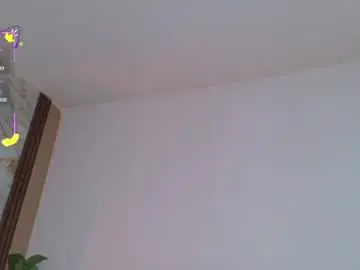 Chaturbate Live Sex of ahvi_ebony