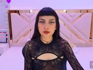 Chaturbate Live Sex Cam of allayah_tk