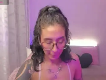 Chaturbate Free Porn Cam of doll_waif