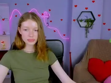 Chaturbate Live Sex Cam of elly_wave