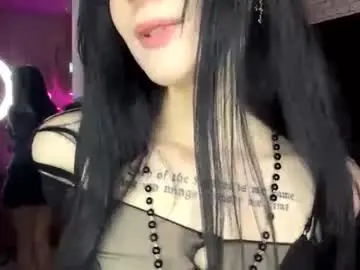 Chaturbate Free Porn Cam of ernestinezalesky