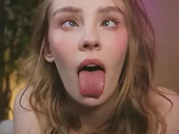 Chaturbate Best live sex cam show of lissa_meooow