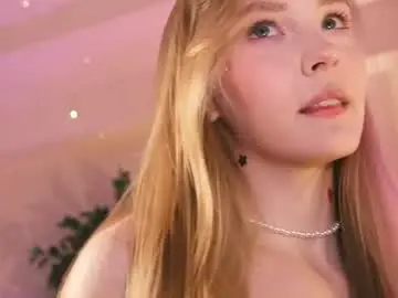 Chaturbate Nude Webcam of lissa_meooow