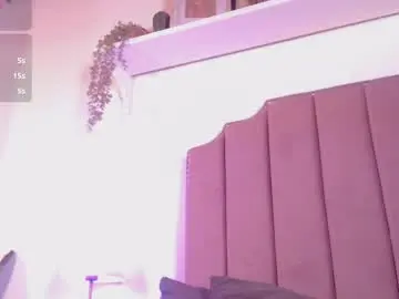 Chaturbate Free Live Porn of midnigth_bluee