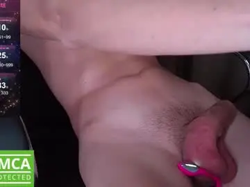 Chaturbate Live Sex Cam of wow_david