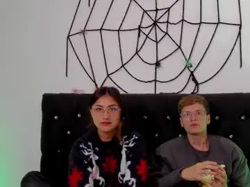 Chaturbate Best Webcam of a_sexy_couple__