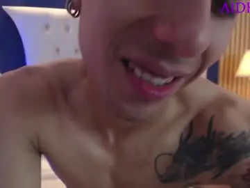 Chaturbate Free Live Porn of aiden_rivers_