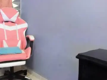 Chaturbate Best live sex cam show of cleo_escobar
